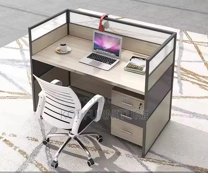 Office Desk : 1-Way Modular Office Workstation
