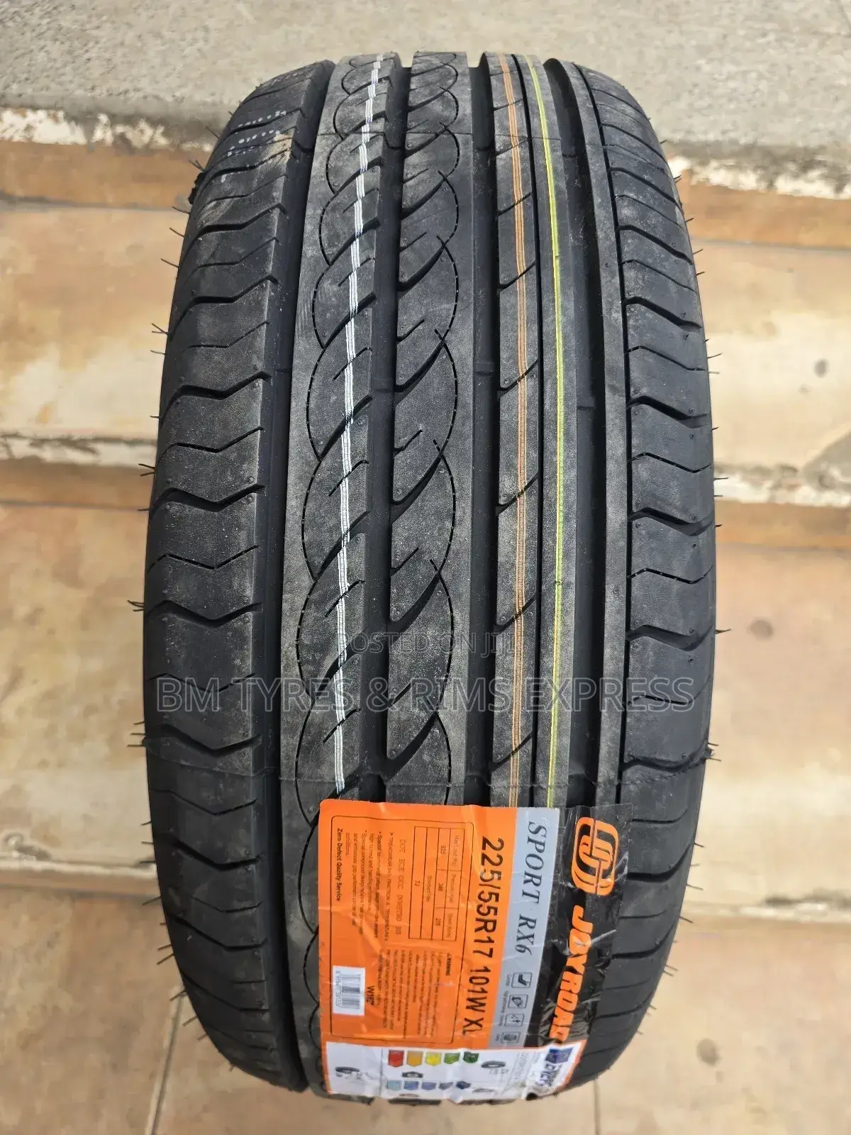 225 /55 R17 Joyroad Tyres (Sport)