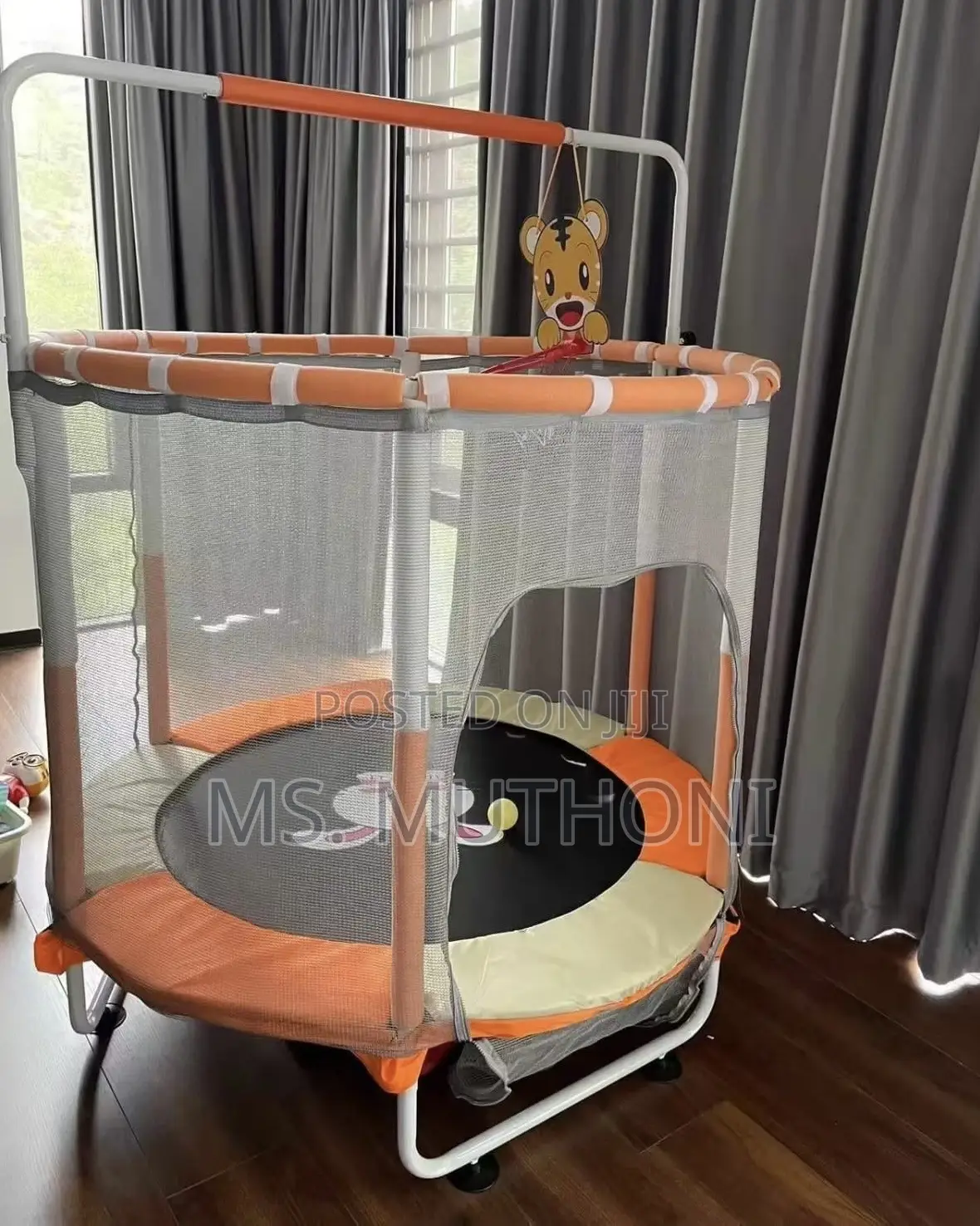 Children's Indoor Trampoline With a Safety Enclosure Net (5ft)