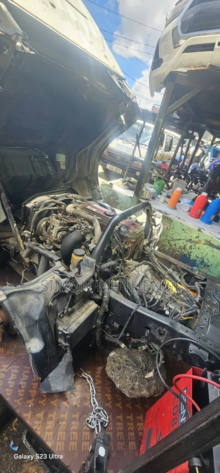 Toyota Dyna Halfcut With Engine and Gearbox on Sale