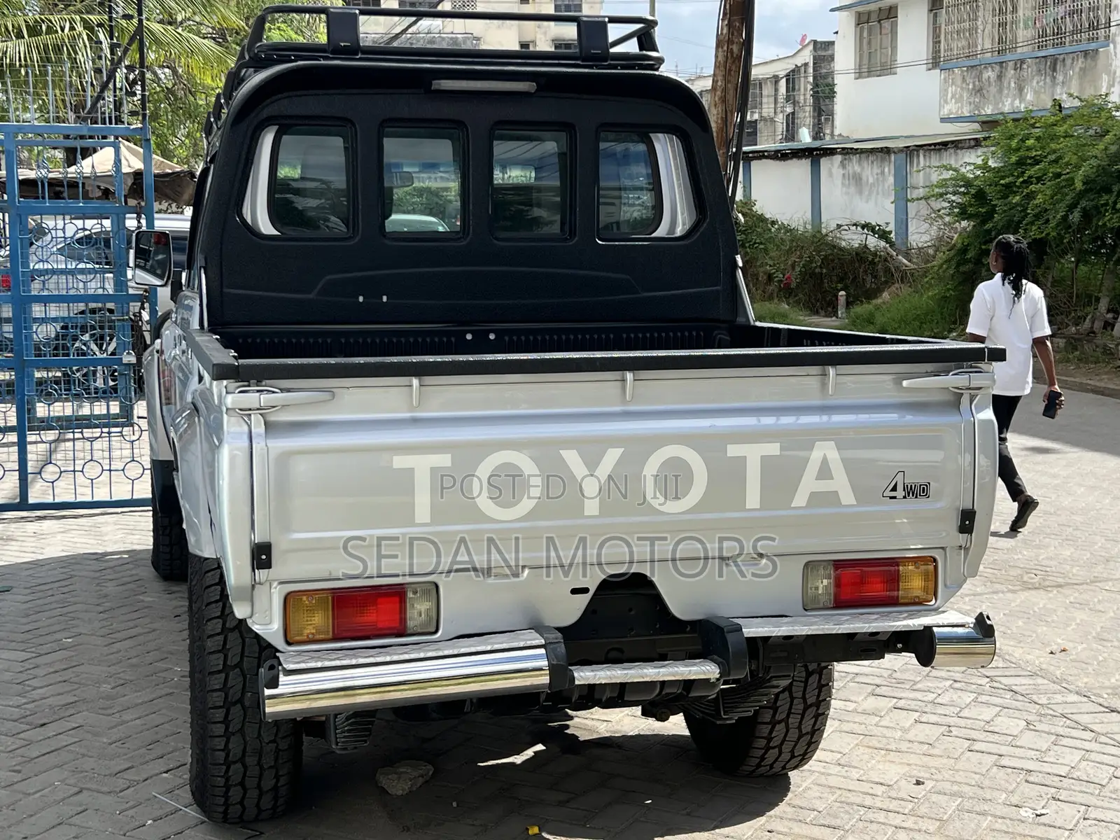 Toyota Land Cruiser 2019 Silver