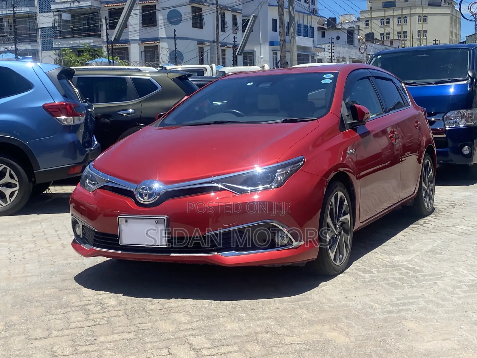 Toyota Auris 2019 Red