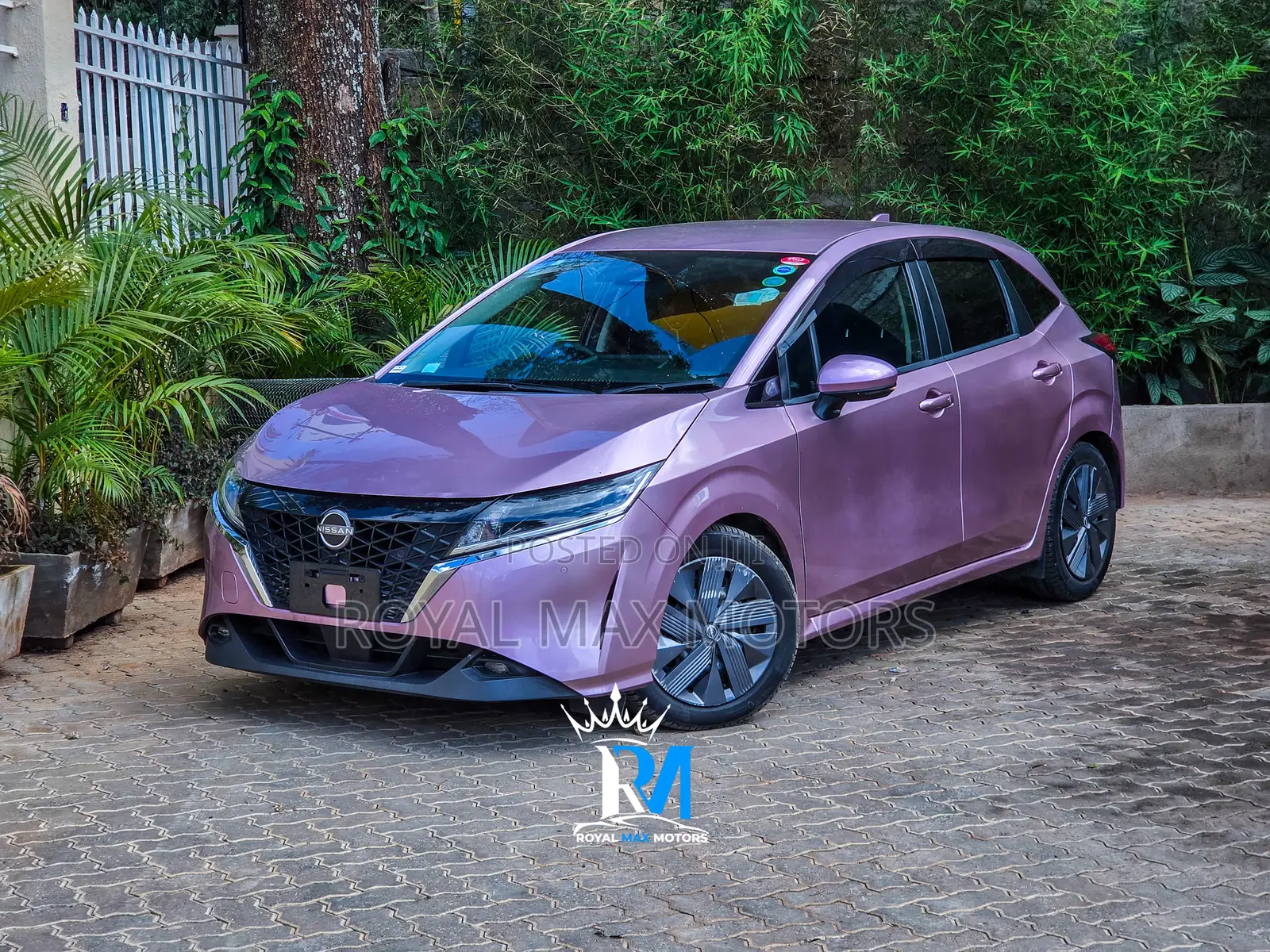 Nissan Note 1.2 Hybrid 2021 Pink