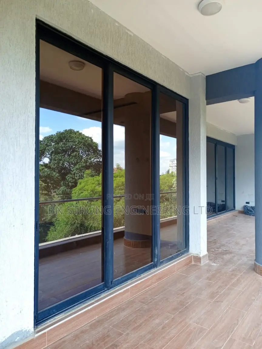 Aluminium Sliding Doors