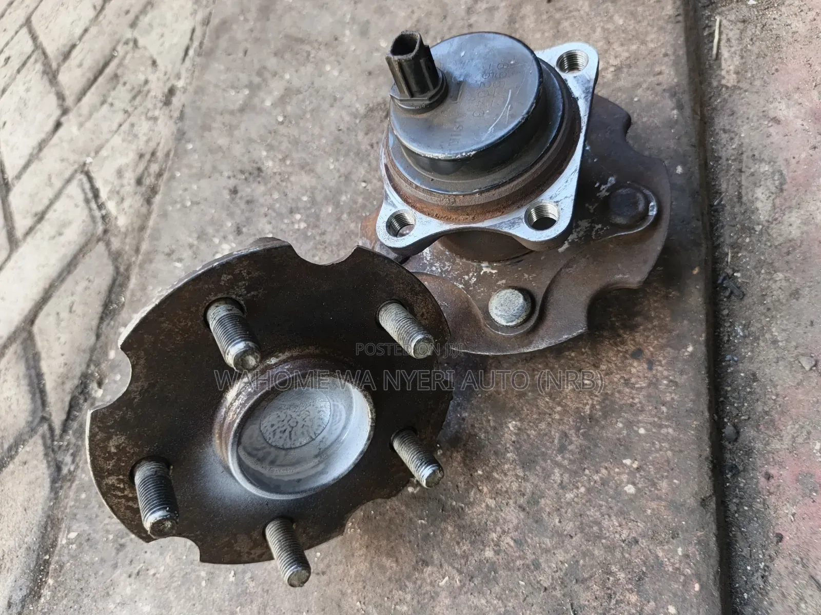 Reqr Hub for Vanguard,Alphard 2whl Drive