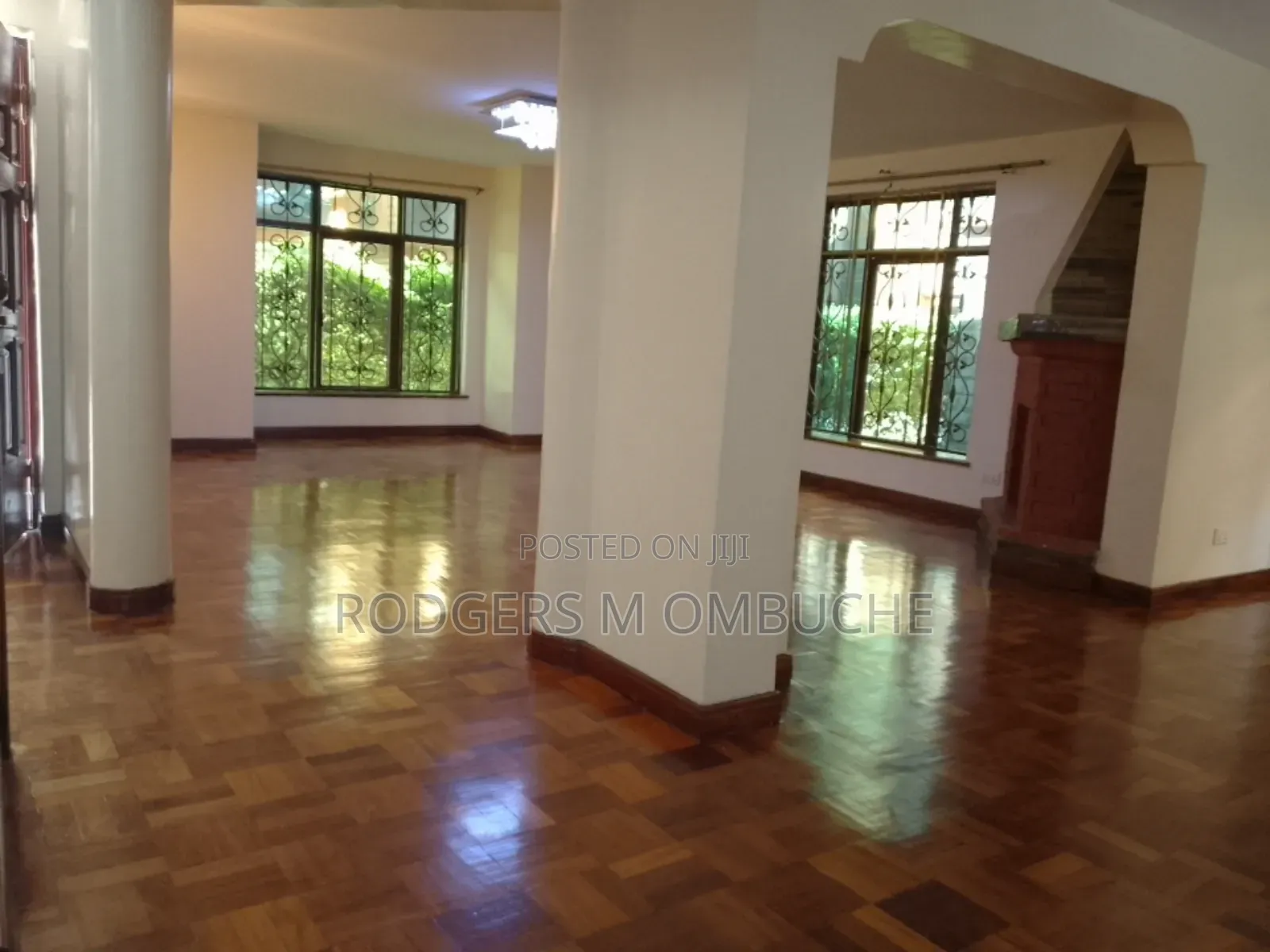 5bdrm Villa in Valley Arcade for rent