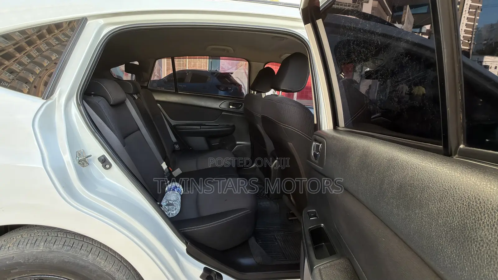 Subaru Impreza 2.0i Limited 4-dr 2013 White