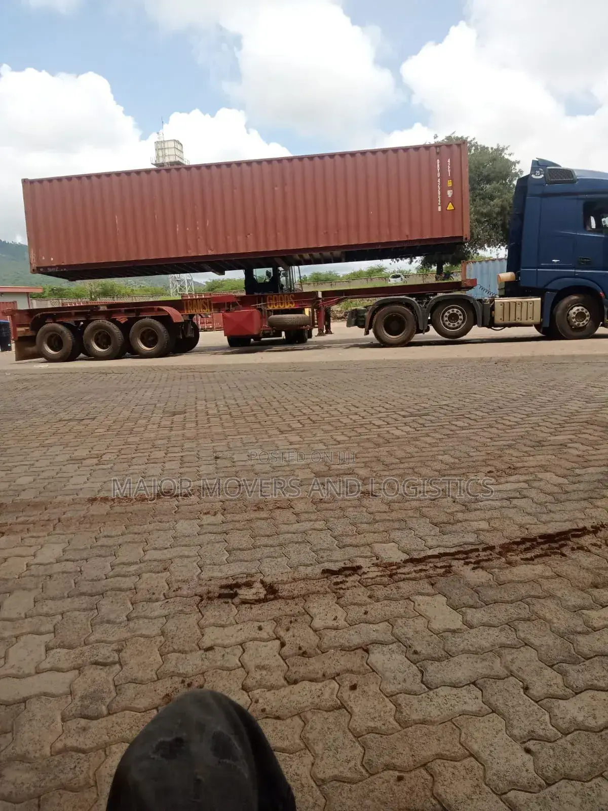 Flat Bed Trailers Are Ready for Logistics