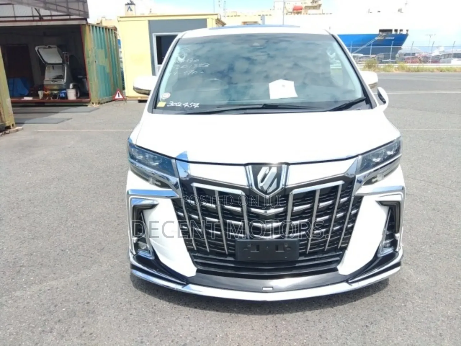 Toyota Alphard 2.5 Petrol AWD 2019 White