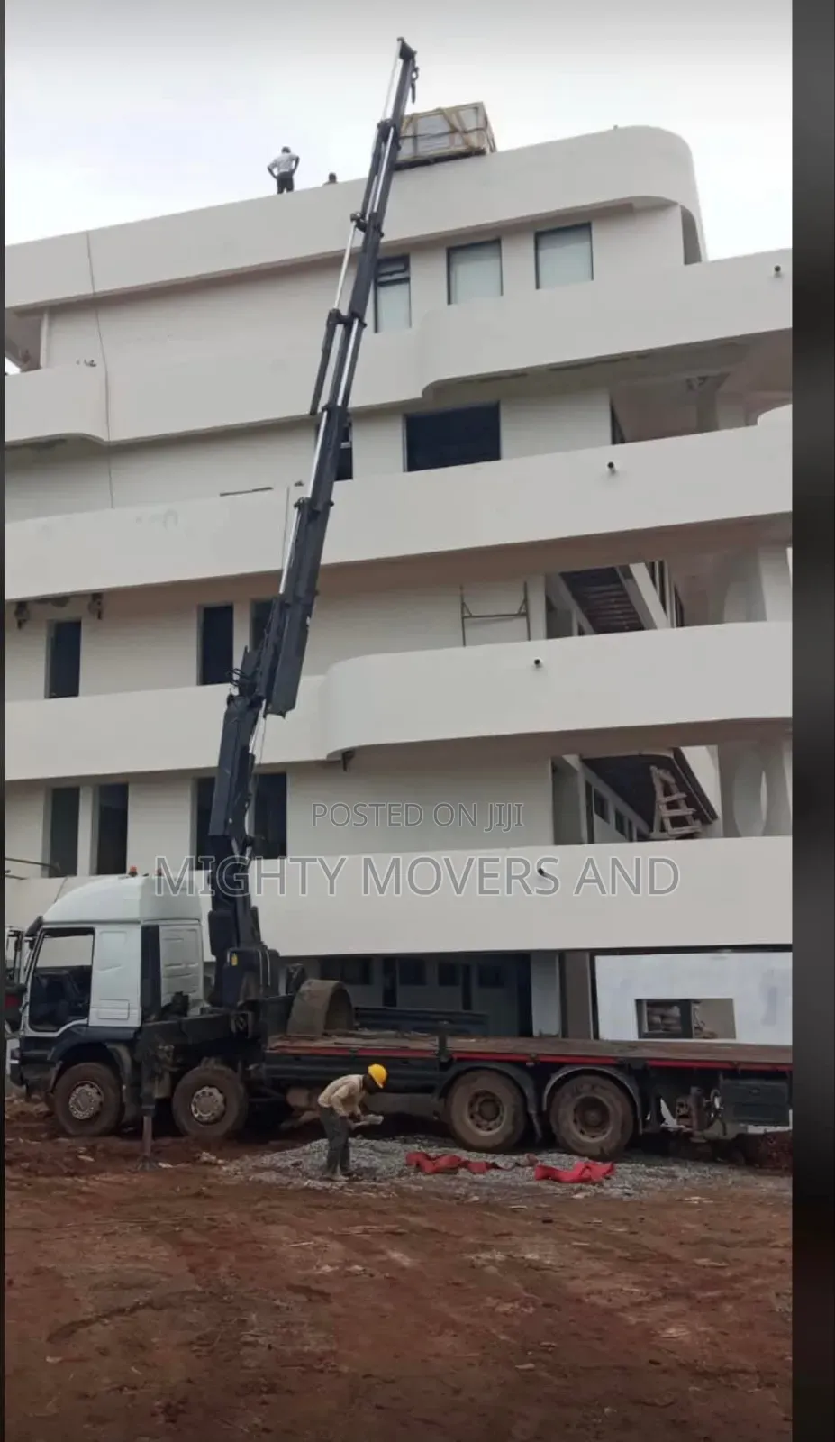 Mguu 12 Self Loader for Transport and Logistics Are Available