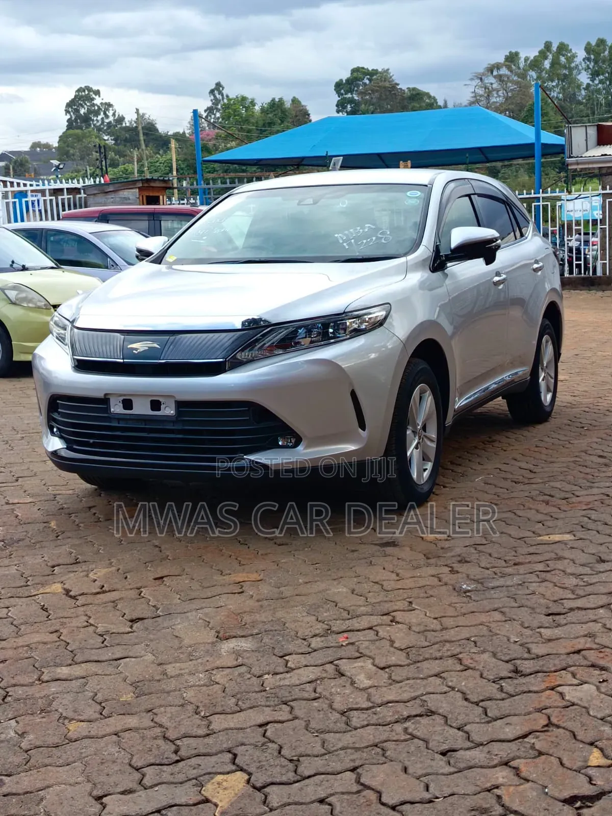 Toyota Harrier 2019 Silver