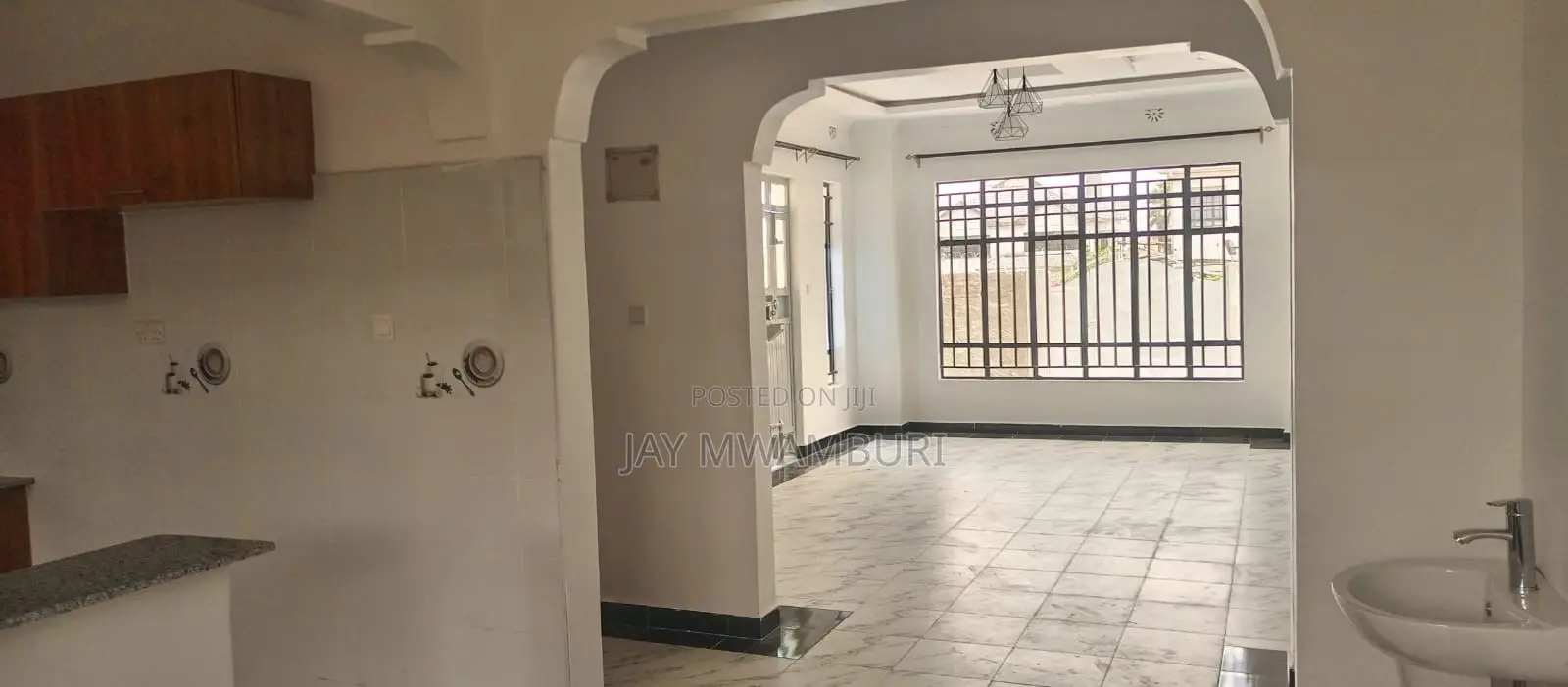 3bdrm Bungalow in Kitengela for sale