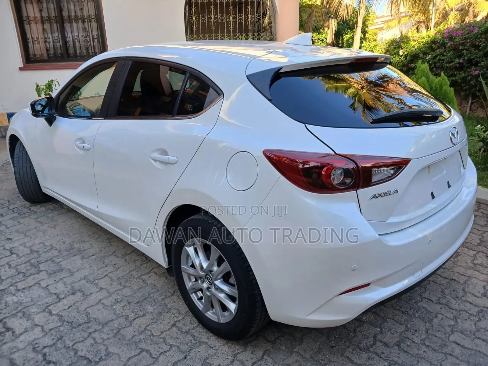 Mazda Axela 2019 White