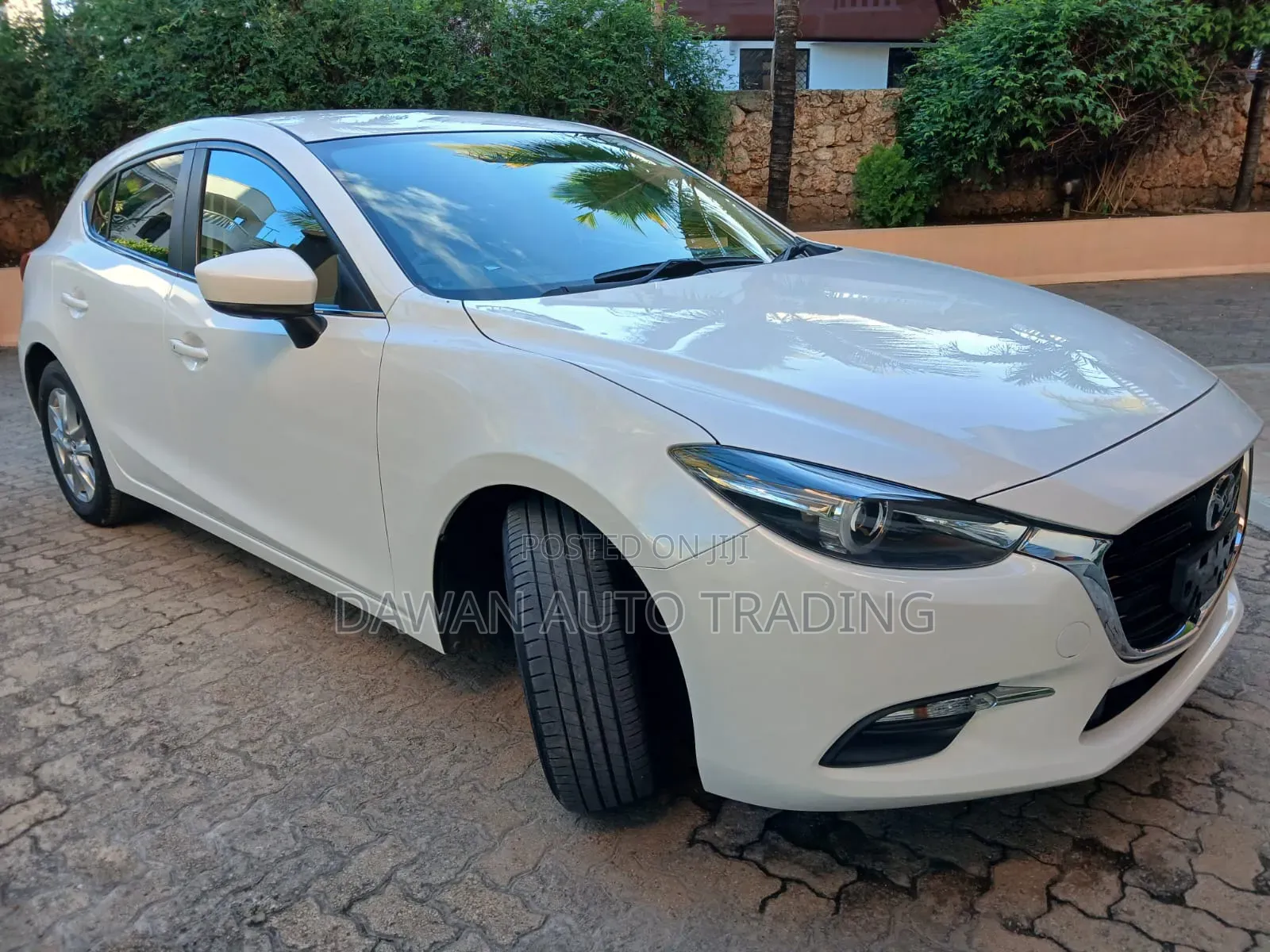 Mazda Axela 2019 White