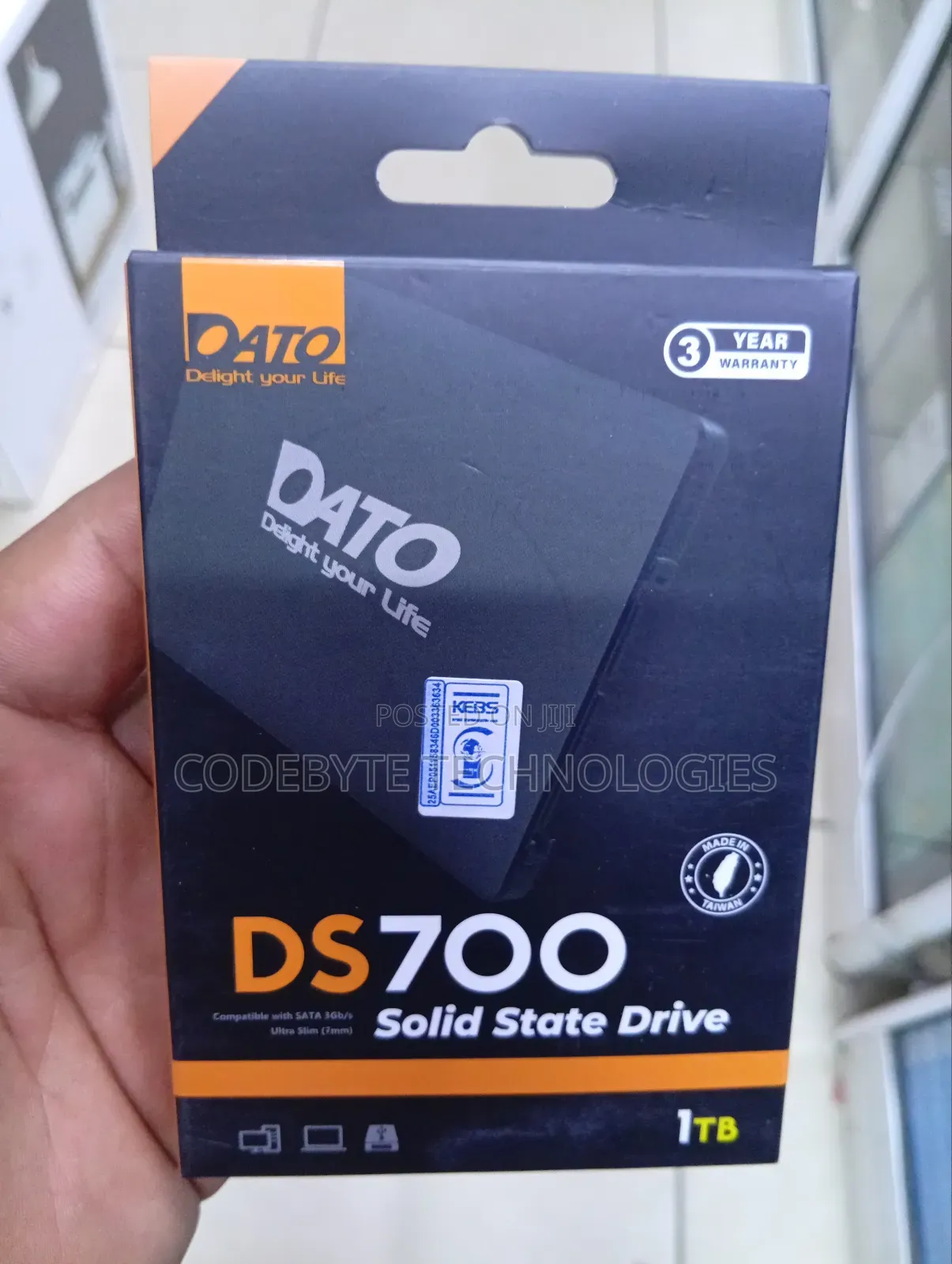 Dato Ds700 2.5'' 1tb SSD \\ Ds700 2.5'' 1tb Dato