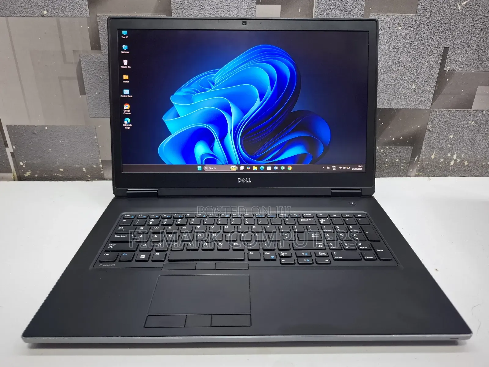 Laptop Dell Precision 7730 32GB Intel Xeon SSD 512GB