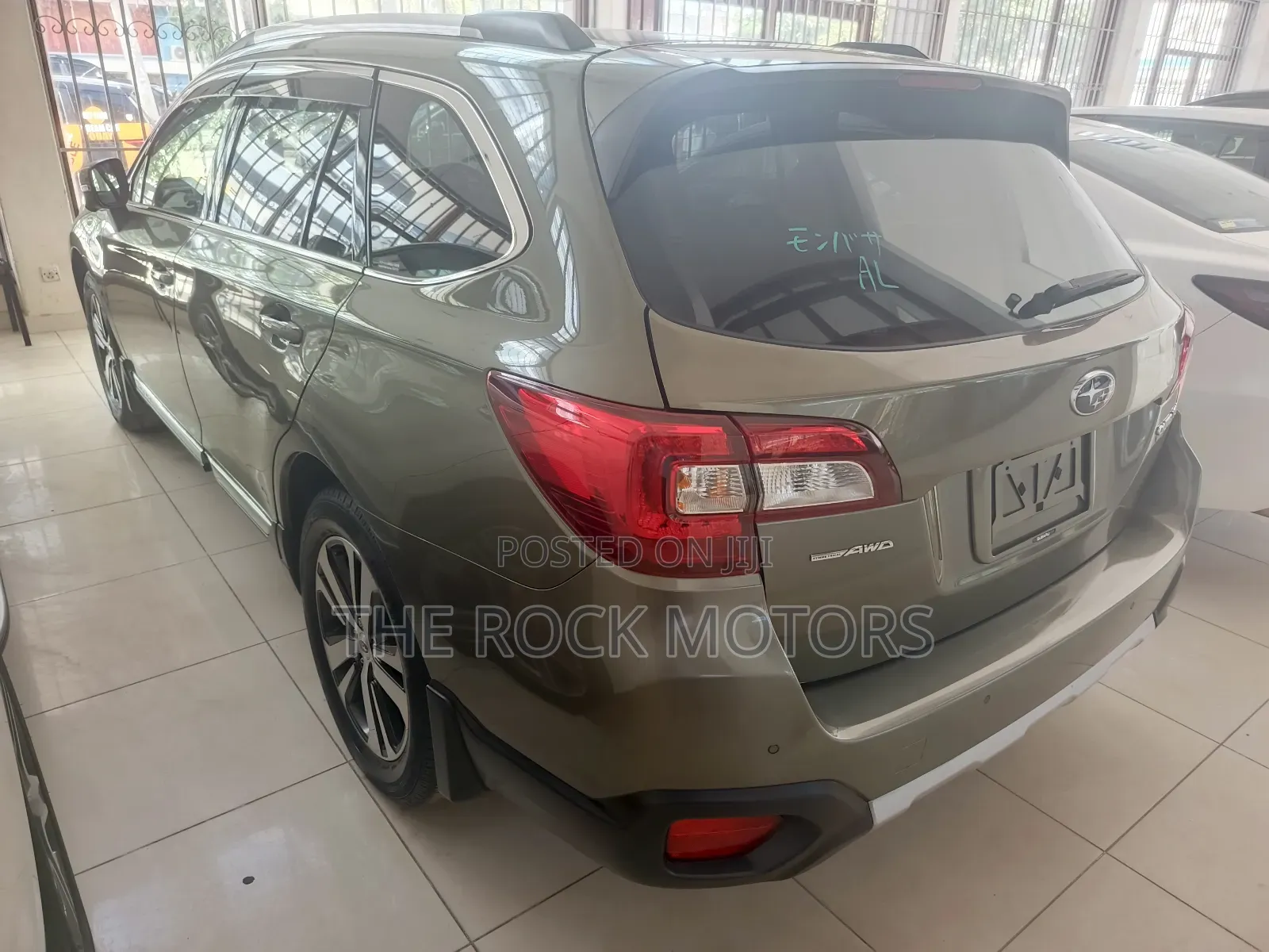 Subaru Outback 2018 Green