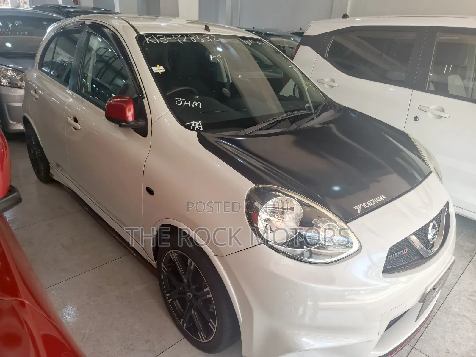 Nissan March 2018 White