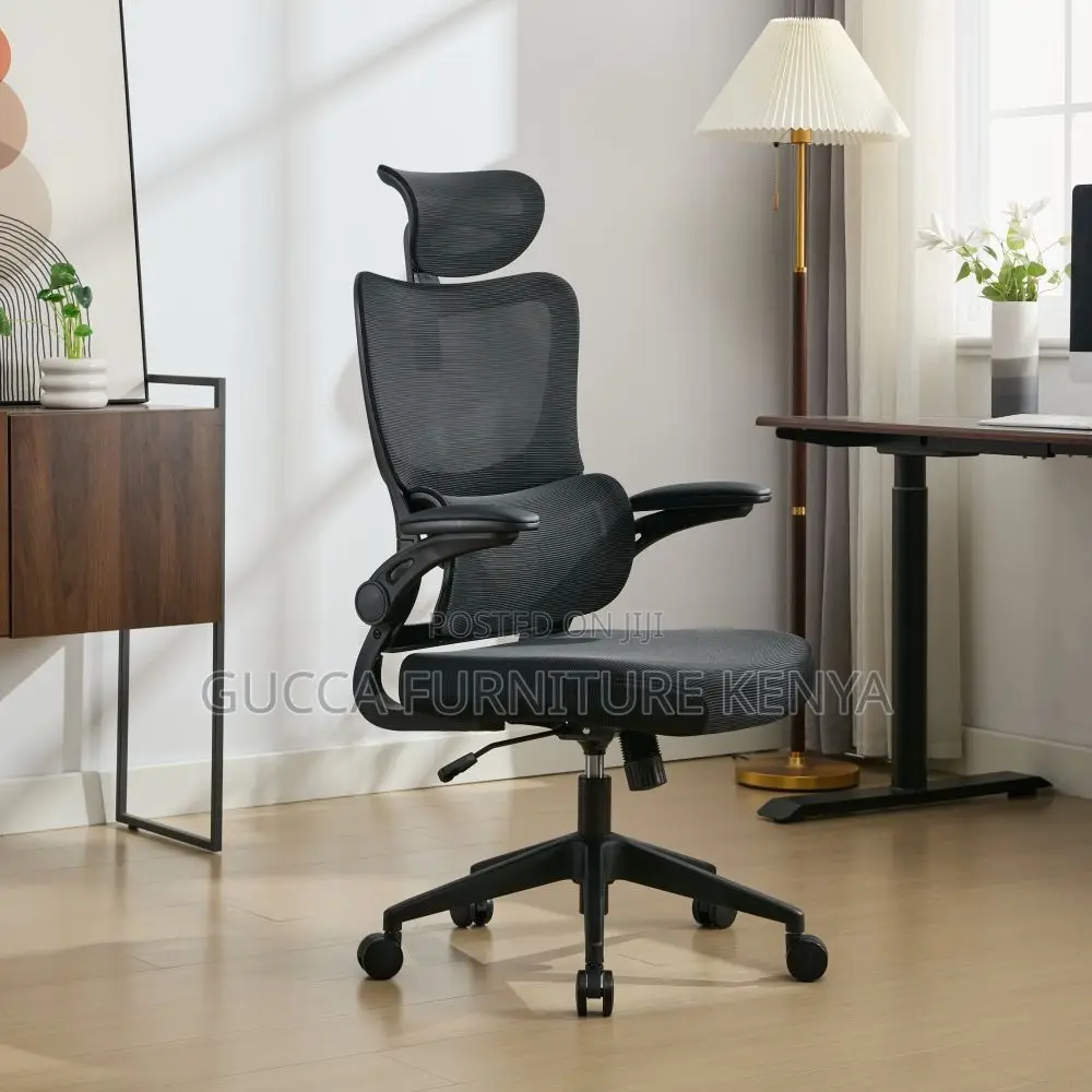 Ergonomic Mesh Desk Chair With Flipping Armrest