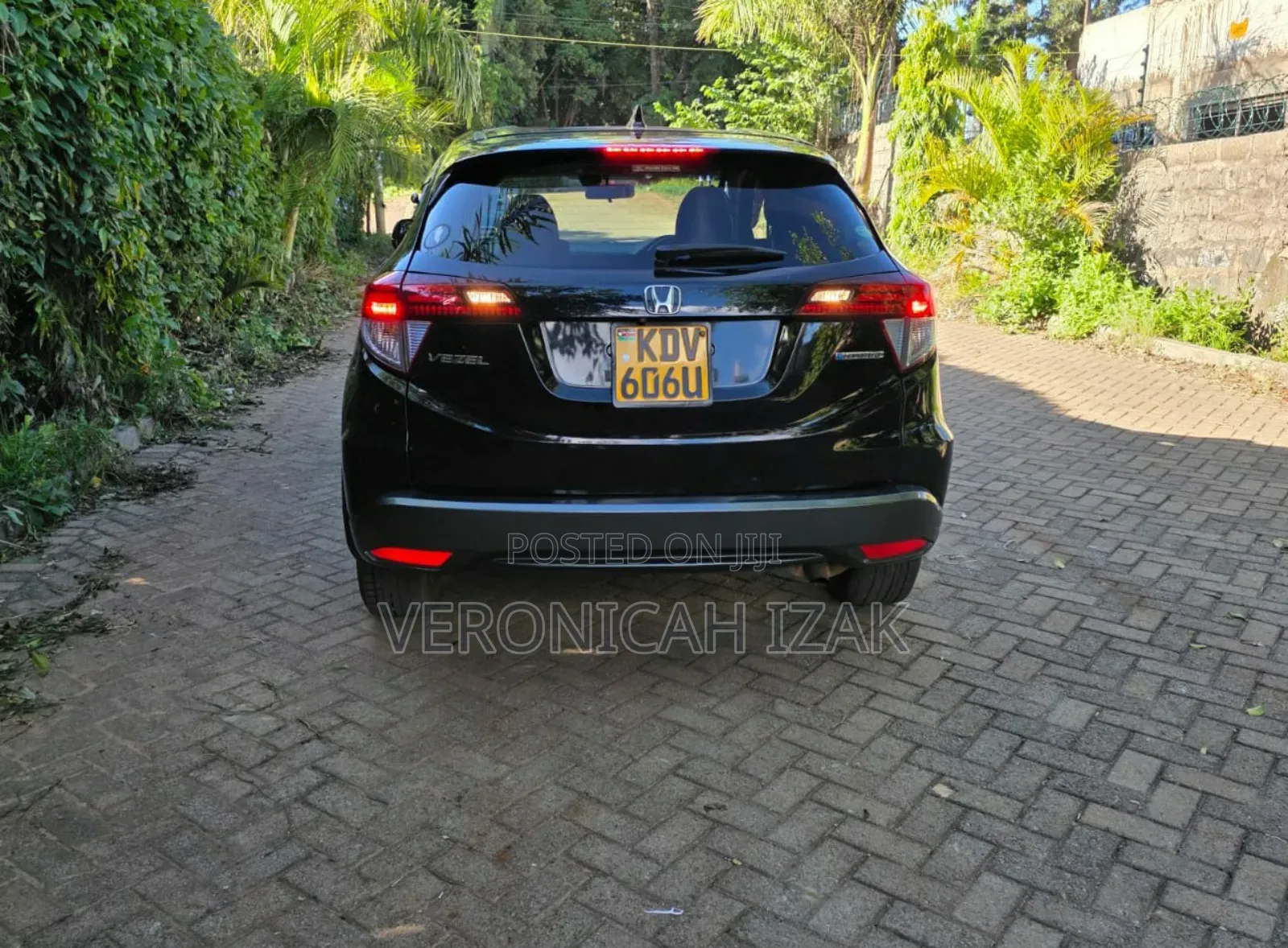 Honda Vezel 2018 Black