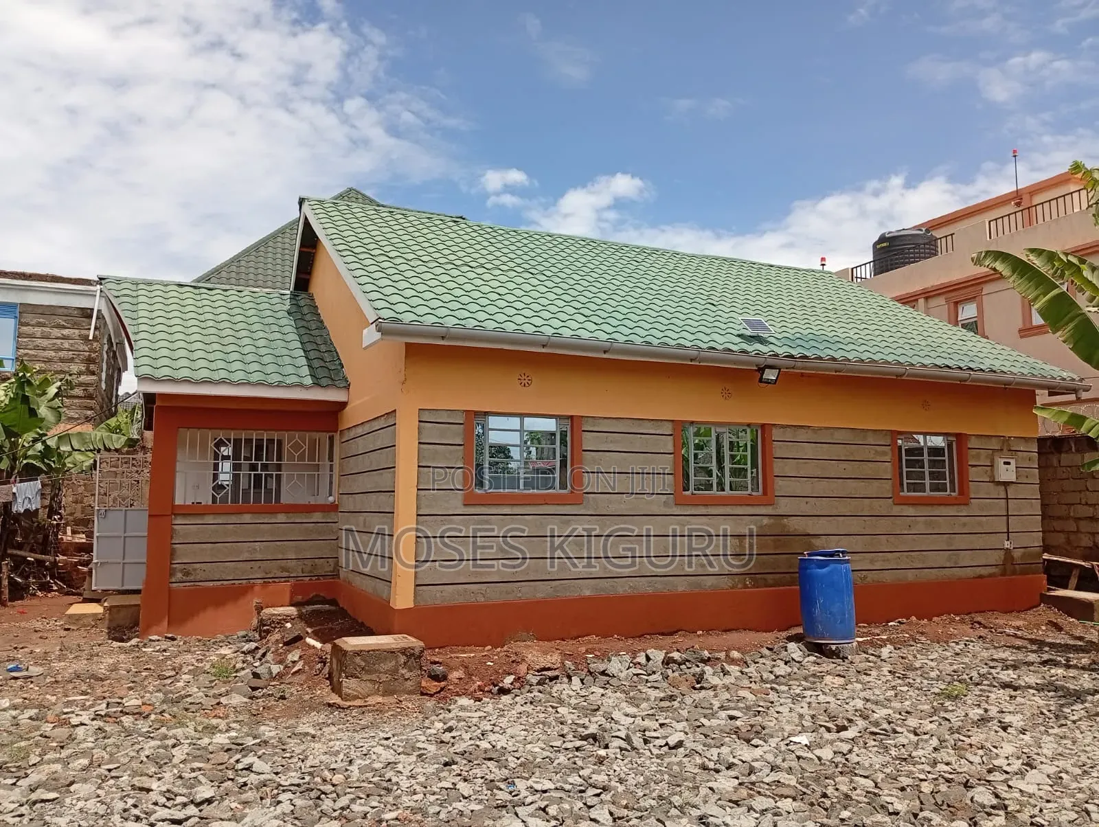 3bdrm Bungalow in Kenyatta Road for rent