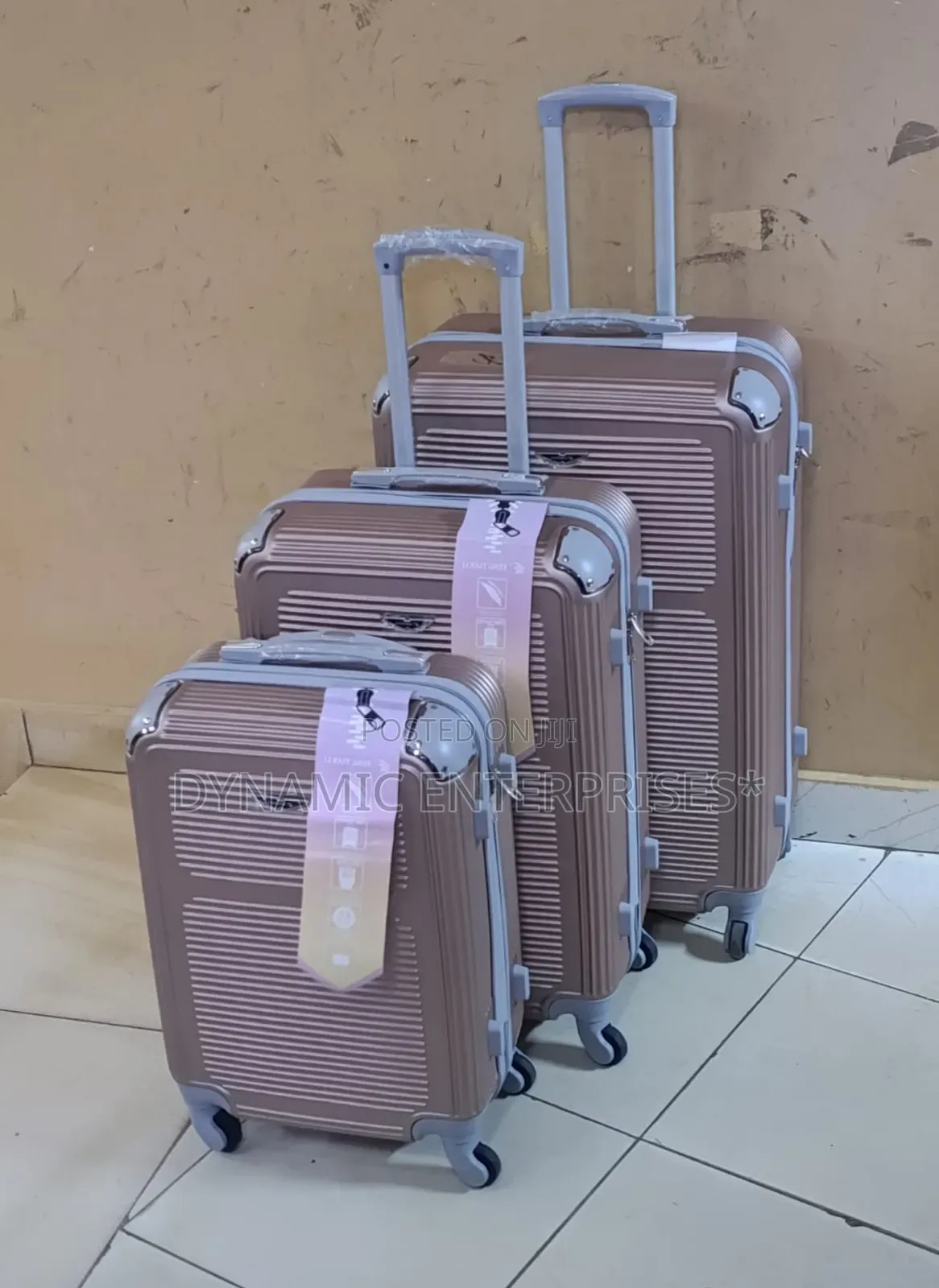 3 in 1 Luxurious Fibre Suitcases