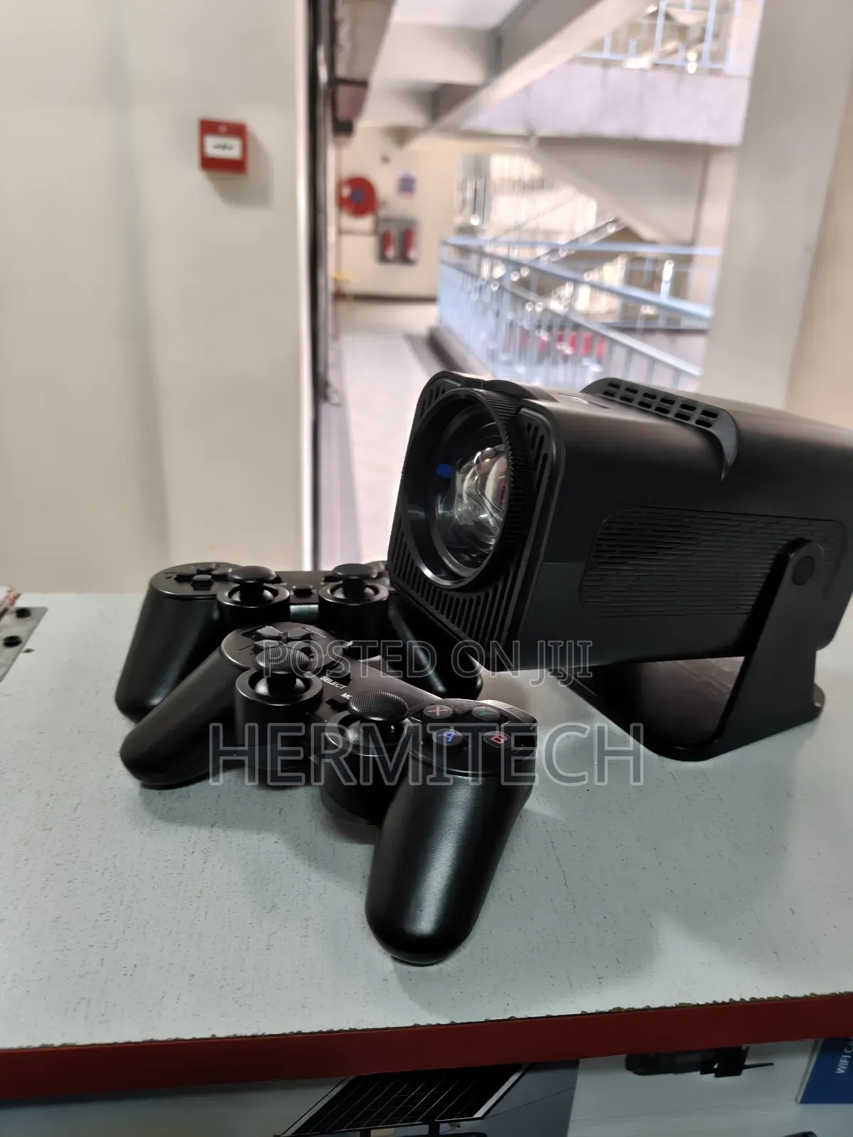 Hy 320 Series Portable Projector Gaming Projector