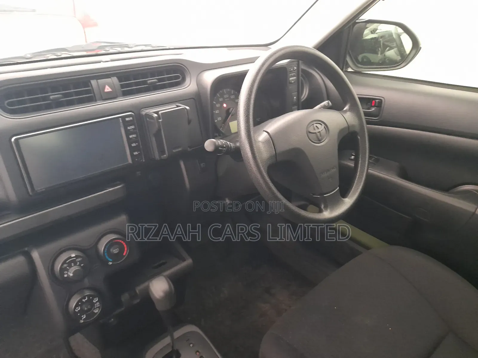 Toyota Probox 1.5 DX 4WD 2020 Green