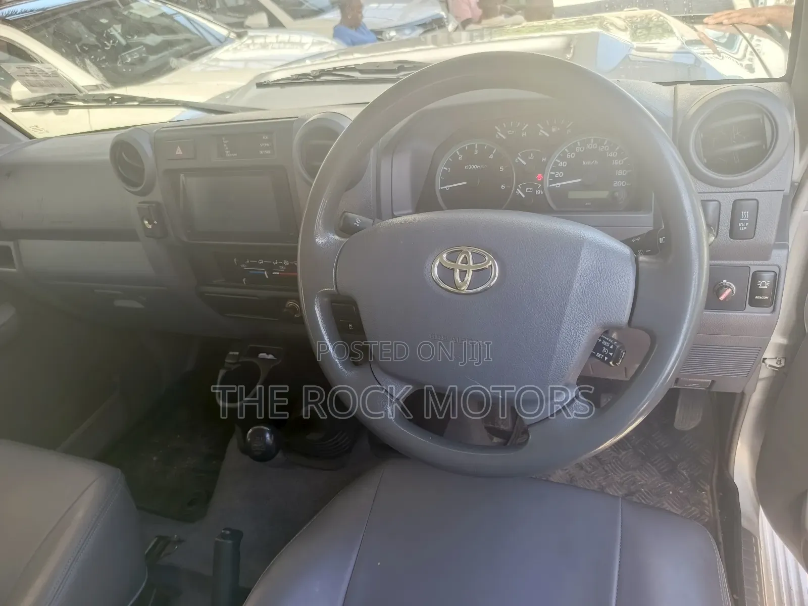 Toyota Hilux 2018 White