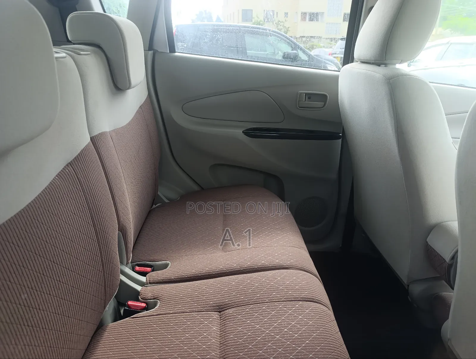 Mitsubishi EK Wagon 2018 Silver