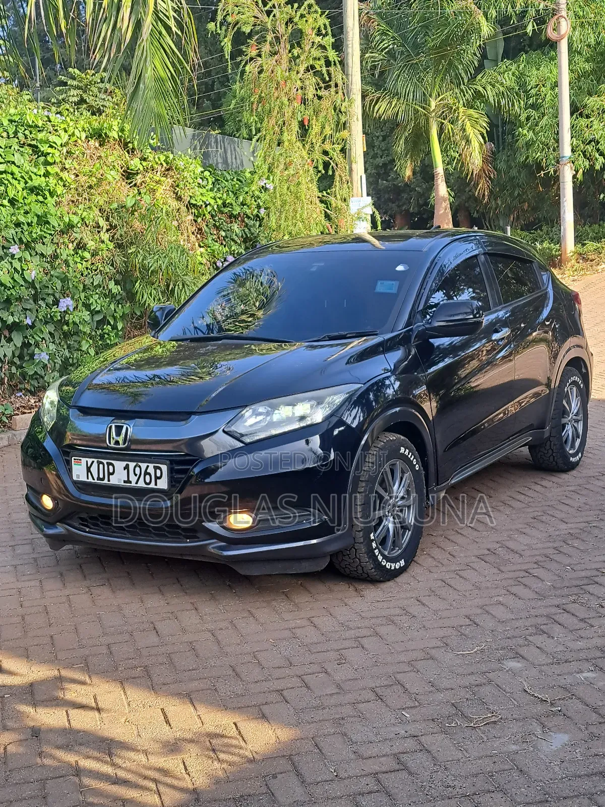 Honda Vezel 1.5 Hybrid 2WD 2016 Black