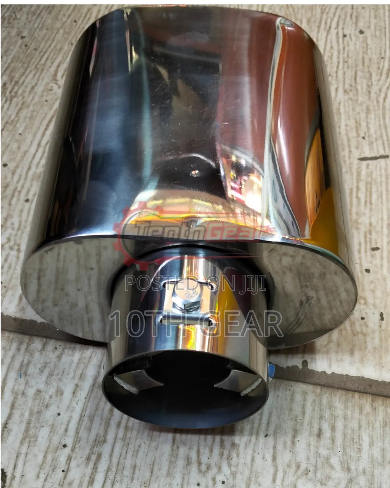 Exhaust Tip Decoration.