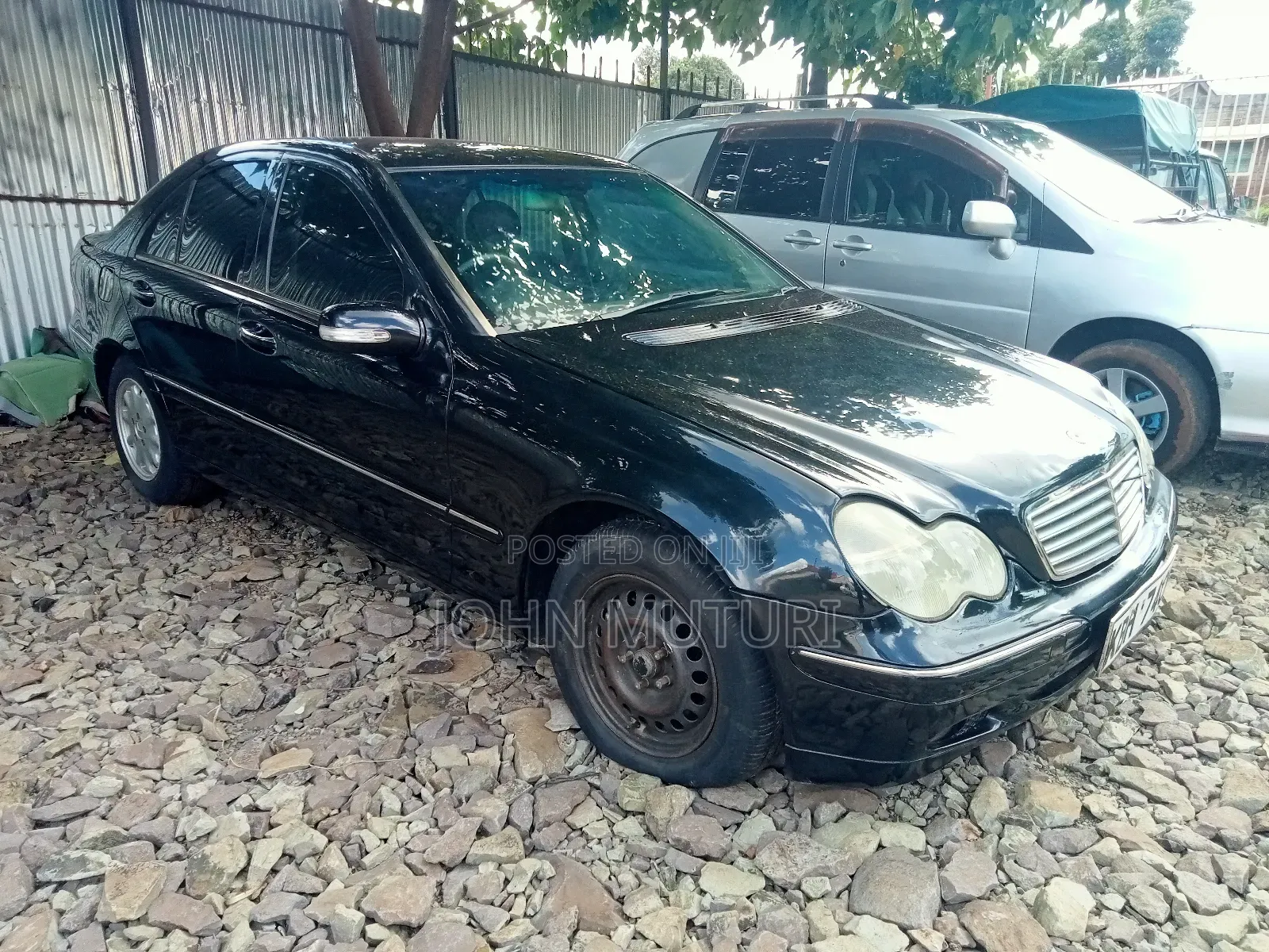 Mercedes-Benz C200 2003 Black
