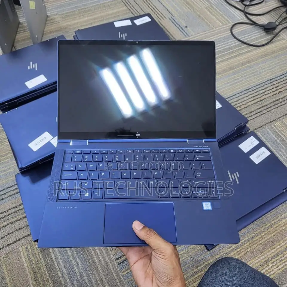 Laptop HP Elite Dragonfly x360 8th Gen 8GB Intel Core i7 SSD 256GB