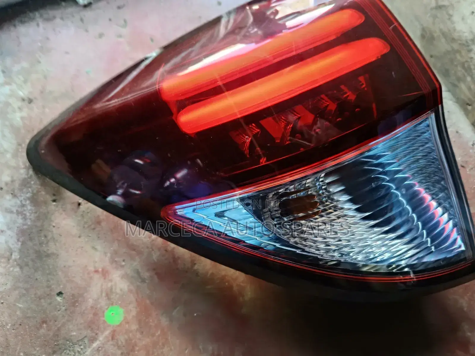 Tailight Honda Vezel 2014