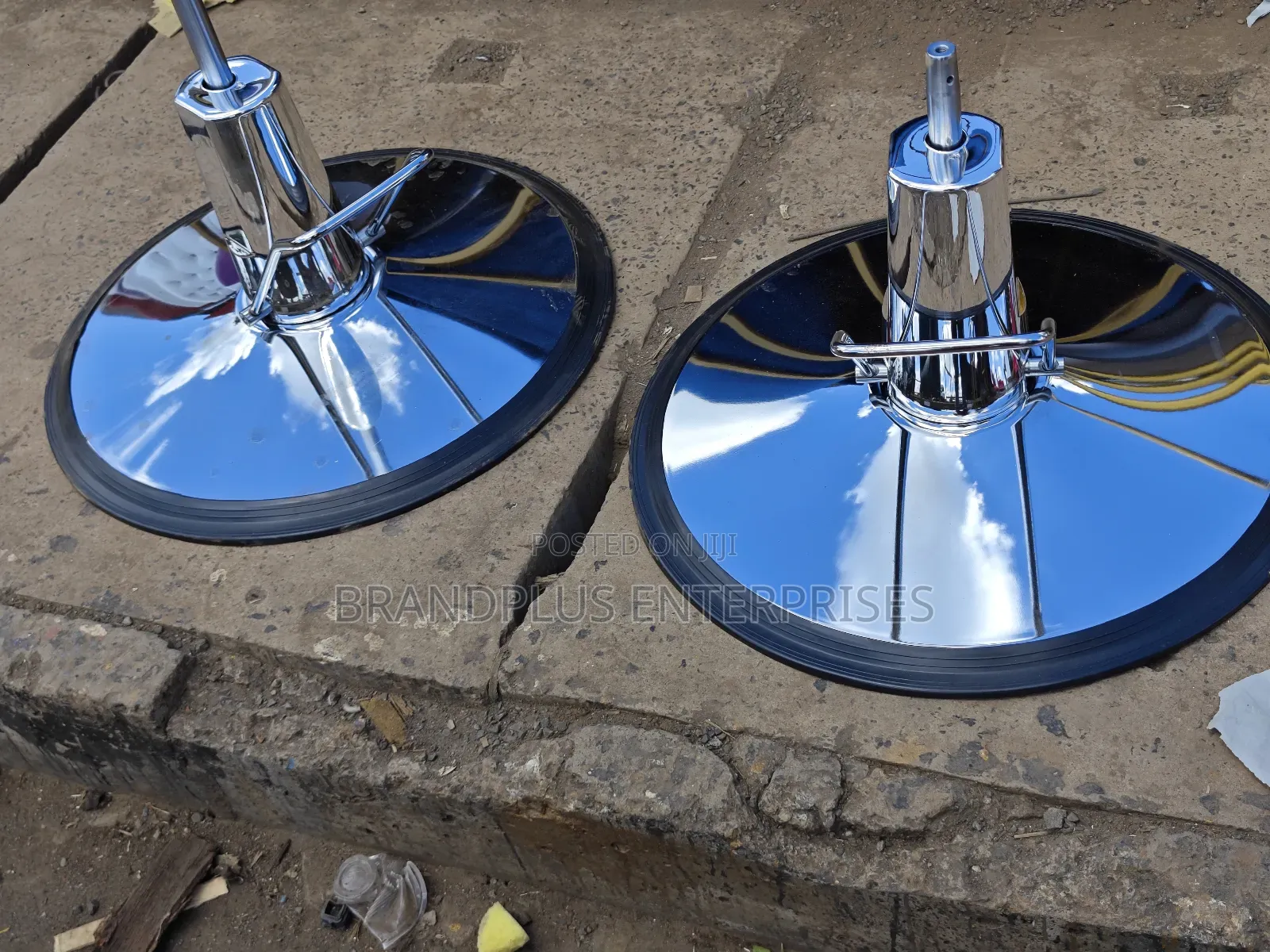 Barberseat Hydraulic and Base