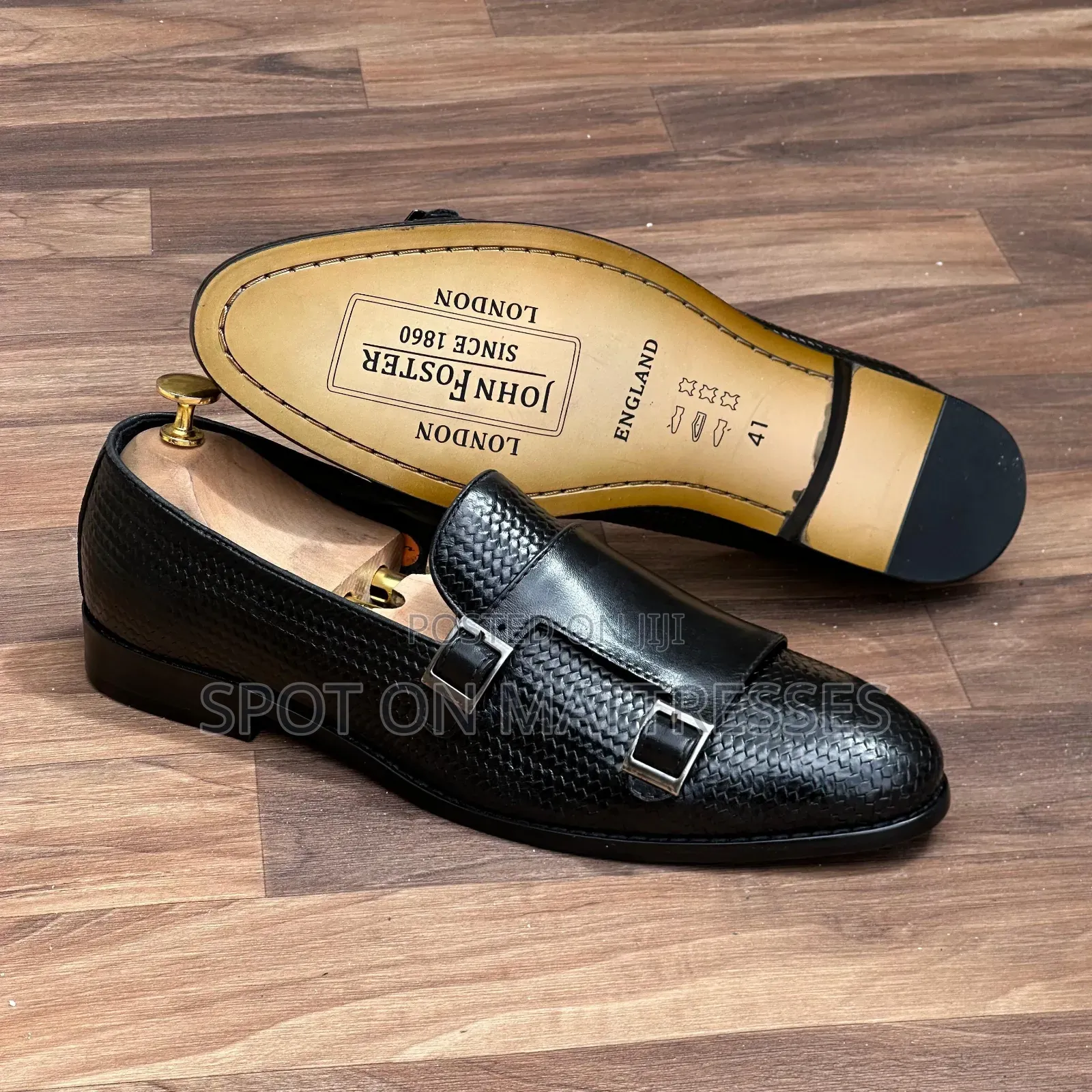 Classic Oxford Shoes for Men. Sizes 39 - 46. Delivery Available