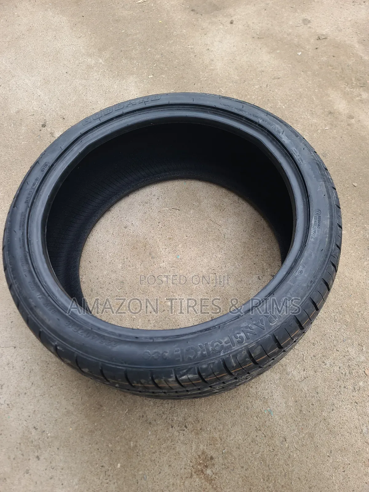 225/40 R18 Goddard Tyres 92 W X/L Transforce 300