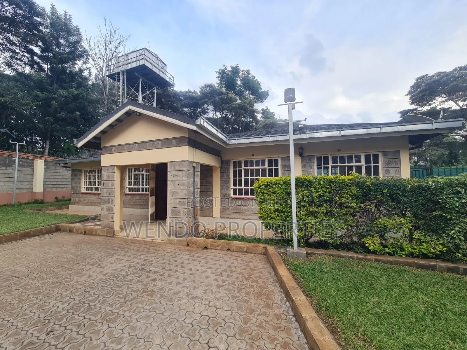 3bdrm Bungalow in Karen C for rent