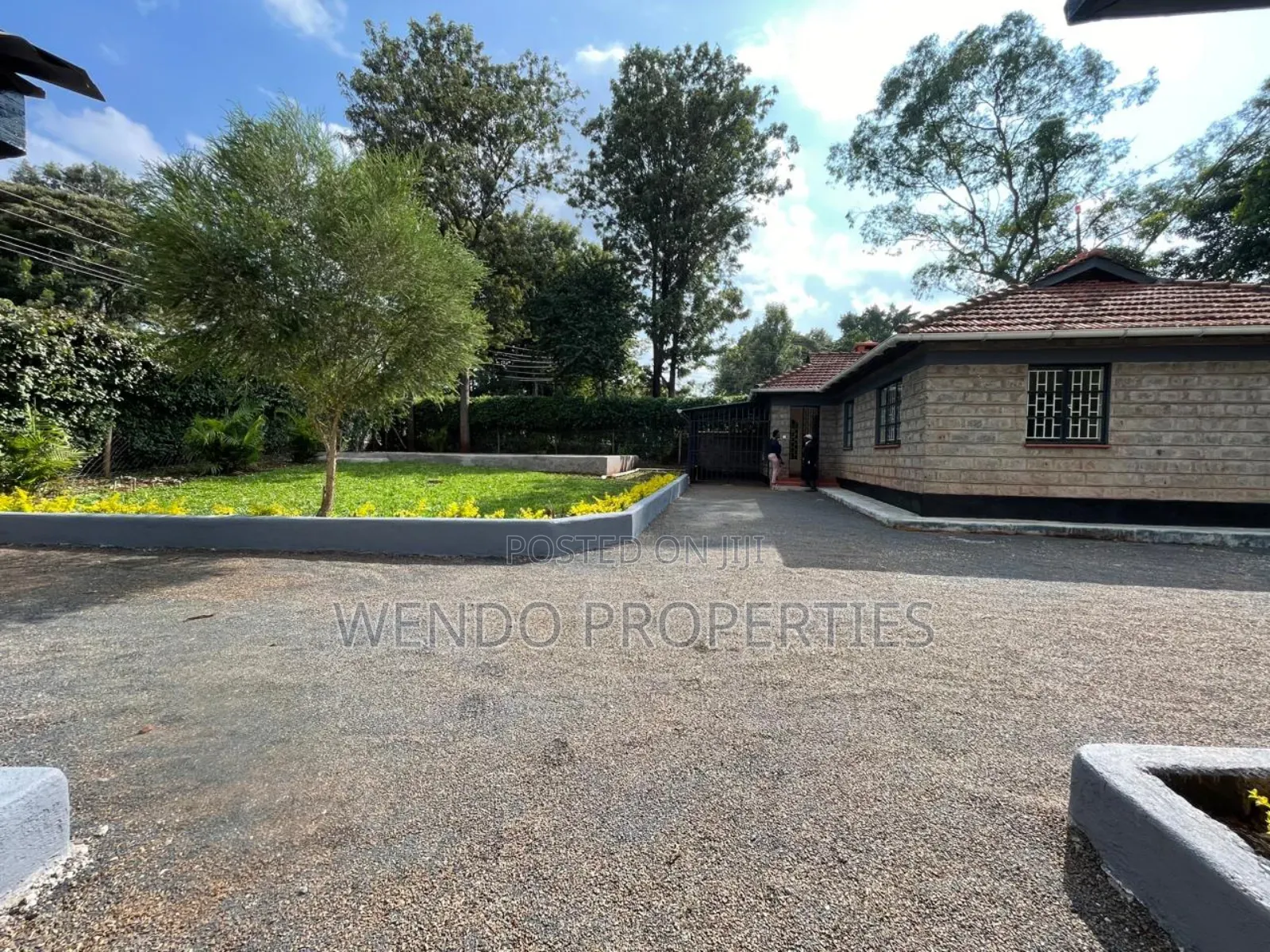 3bdrm Bungalow in Karen C for rent