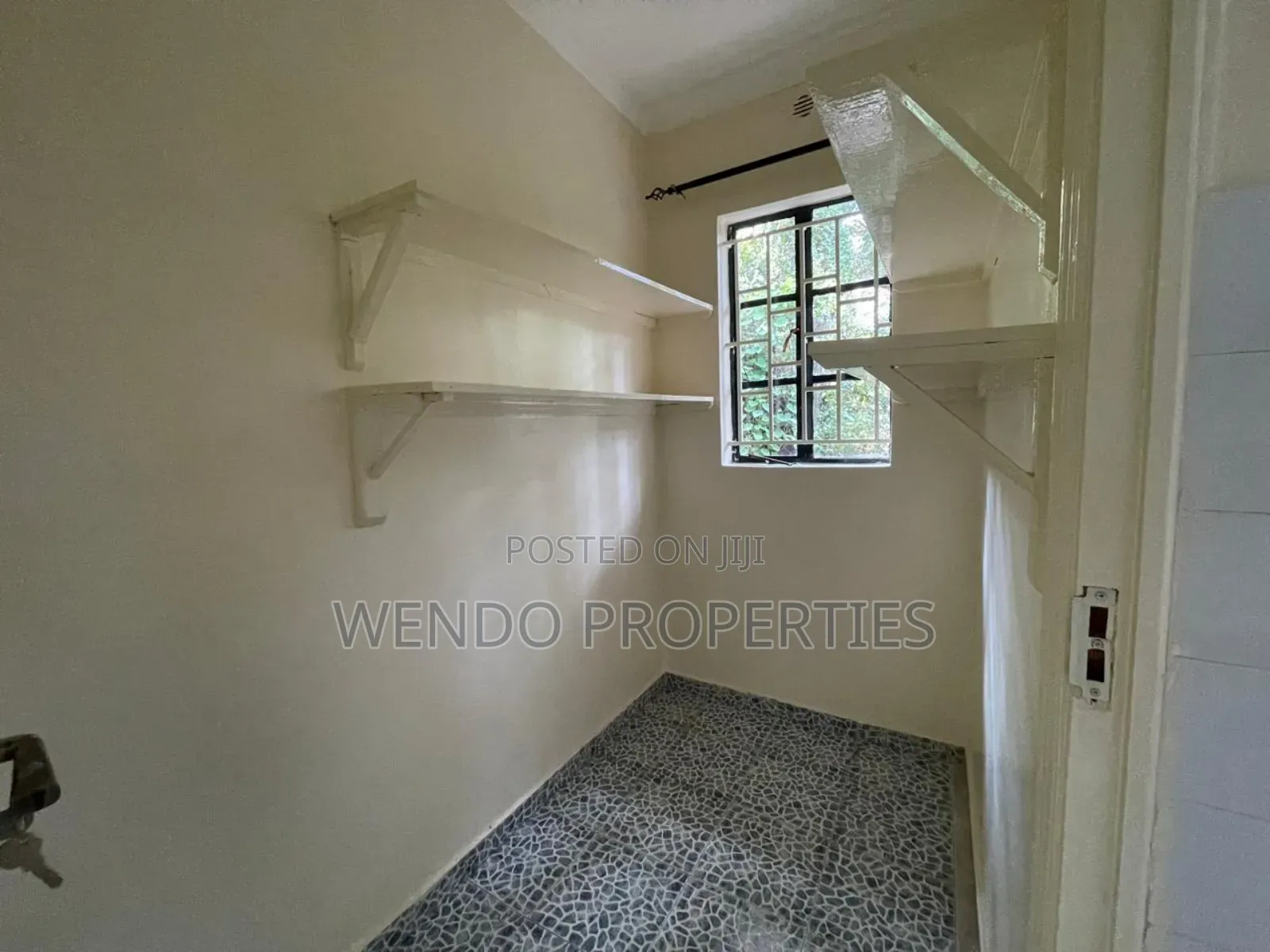 3bdrm Bungalow in Karen C for rent