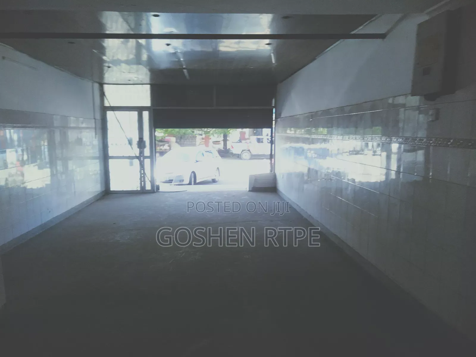 Marvellous Front Huge Shop to Let at Nyali Mombasa City Kenya