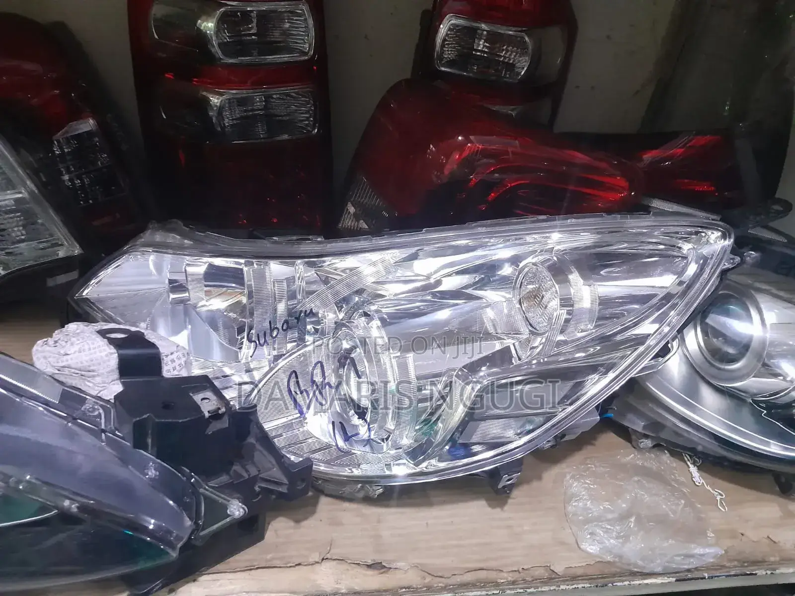 Subaeu Legacy Br9 Headlights