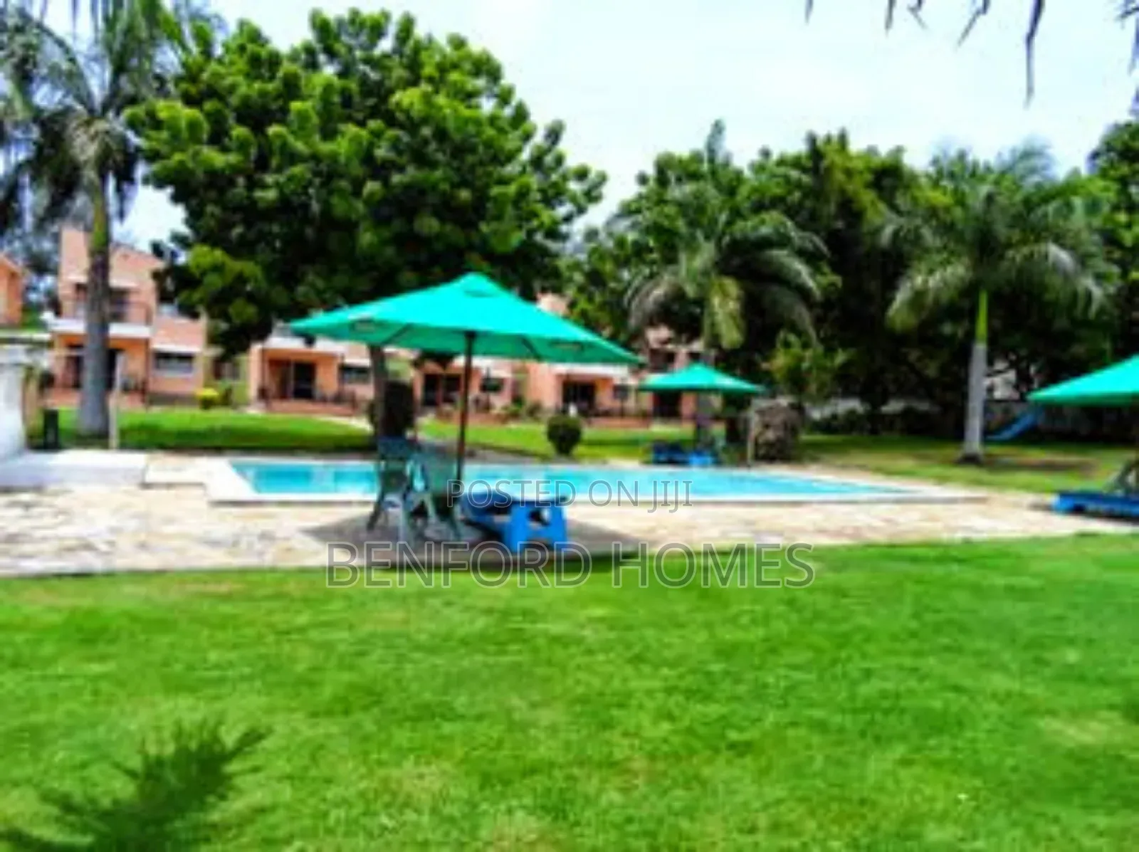 Min Hotel on Sale Nyali Walking Distance to the Beach-Benford Homes