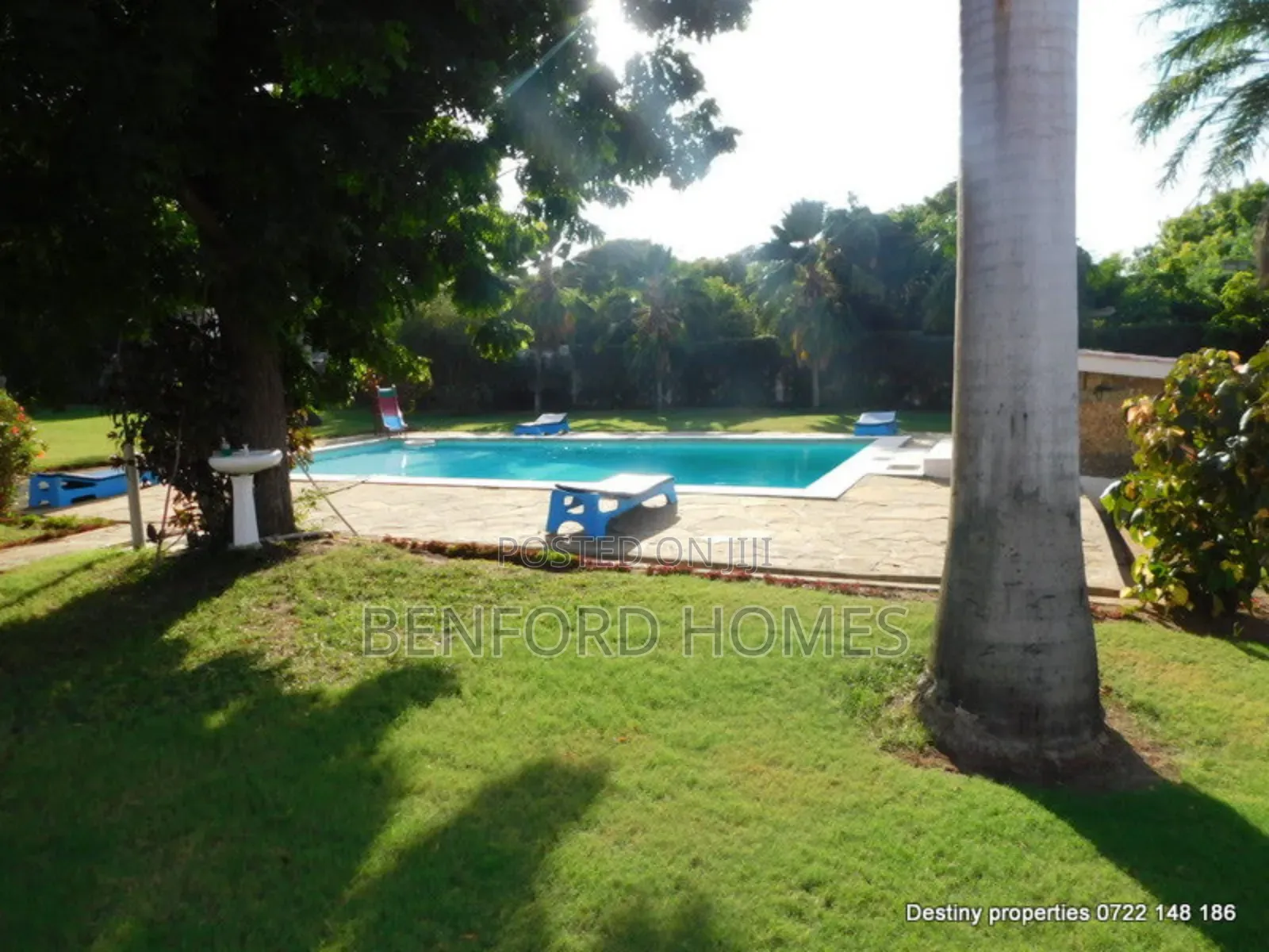 Min Hotel on Sale Nyali Walking Distance to the Beach-Benford Homes