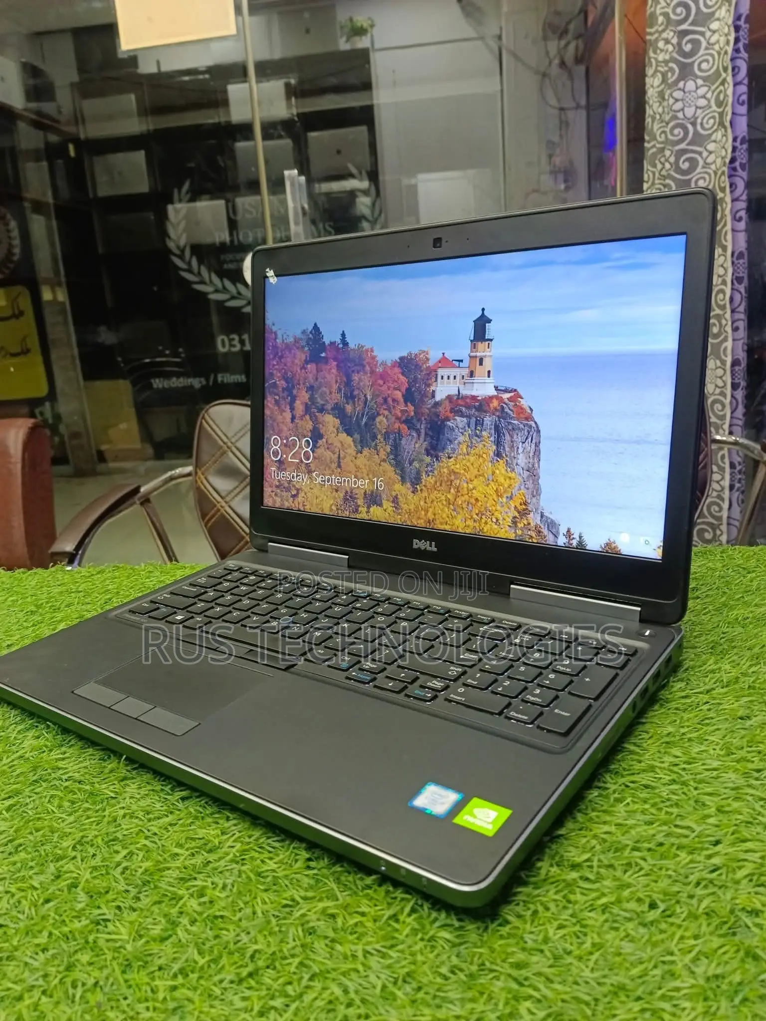 Laptop Dell Precision 7520 32GB Intel Core i7 SSD 256GB