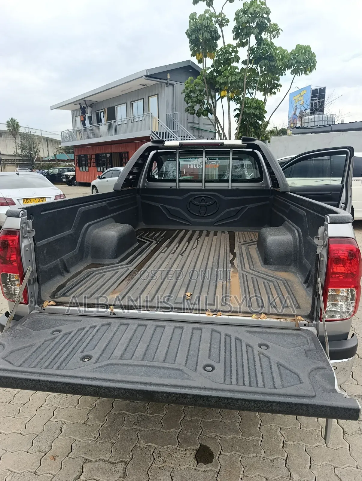 Toyota Hilux 2018 Silver