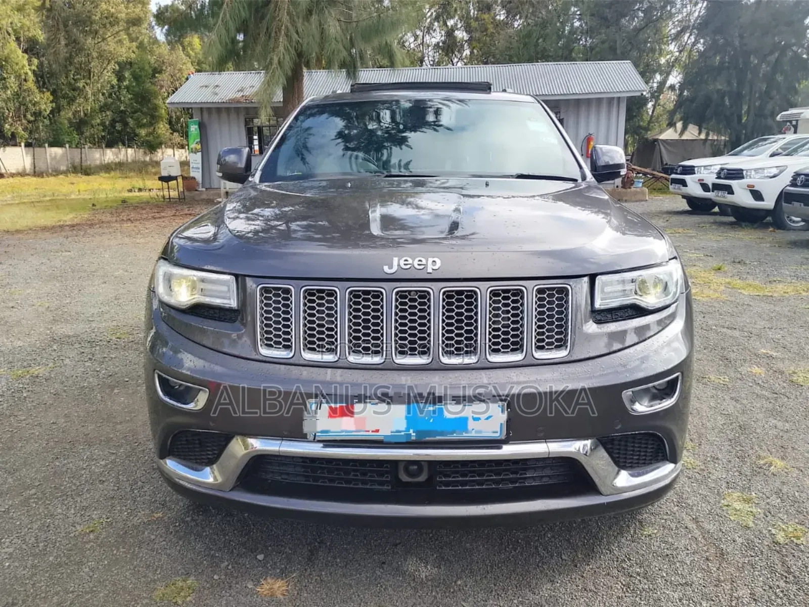 Jeep Grand Cherokee 2013 Gray