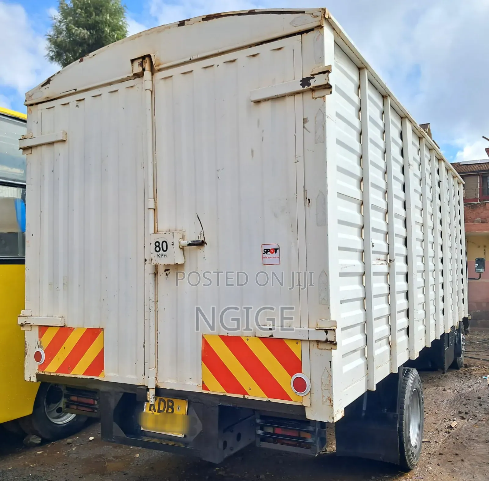 Isuzu NQR Truck 
