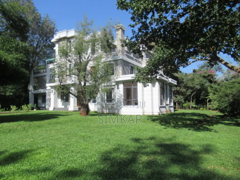 8bdrm House in Karen, Hardy for sale